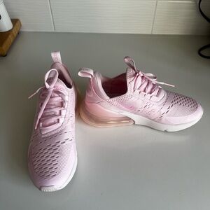 Women’s Light Pink Nike Air Max 270, Size 6.5